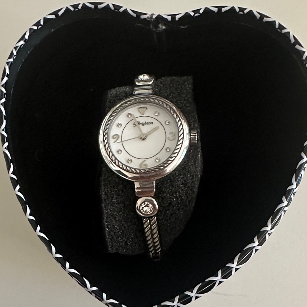 Brighton Silver-Tone Heart Accent Women's Bracelet Watch. Battery included